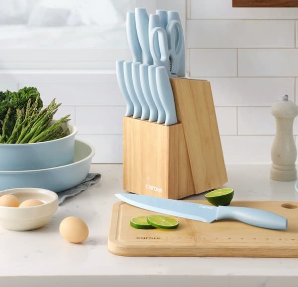 Carote 15 Piece Knife Set only $29.99 (Reg. $80!)