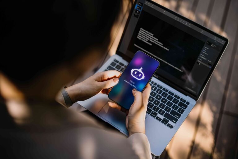 5 Financial Data Points You Should Never Tell AI Chatbots