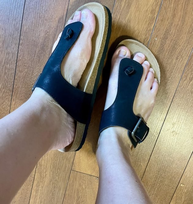 *HOT* Women’s Comfort Slip-on Arch Support Sandals only $22.55!
