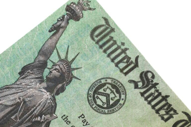 How Is Social Security Tax Calculated?