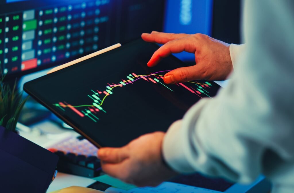 Investment Guide 2026 – Maximize Your Wealth with Global Strategies 9 beginner investment portfolio example 2026